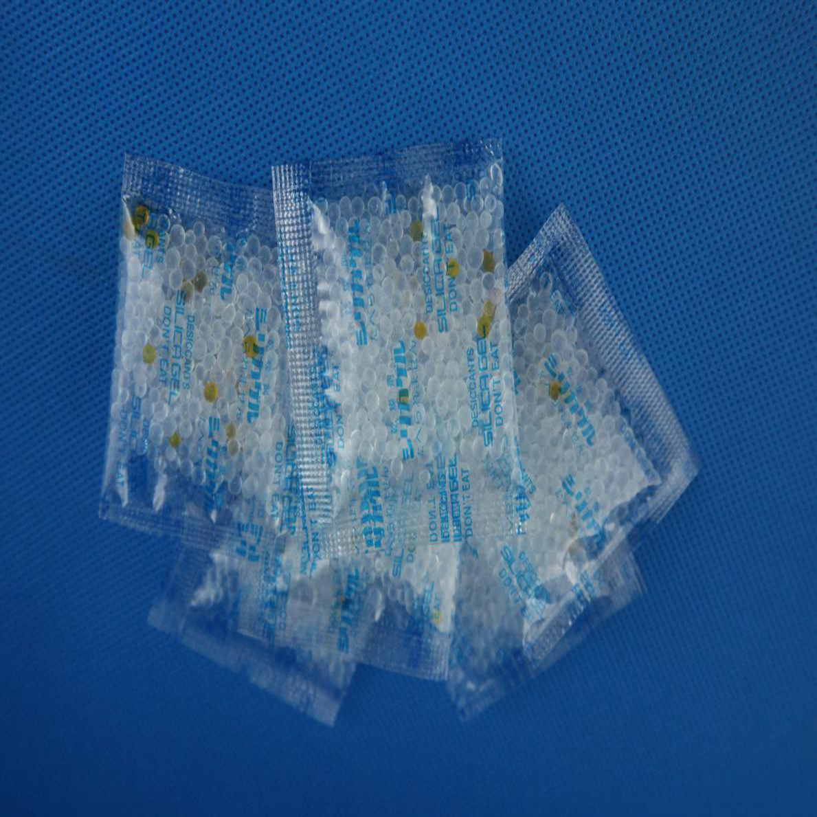 Cobalt-Free Color-Changing Silica Gel